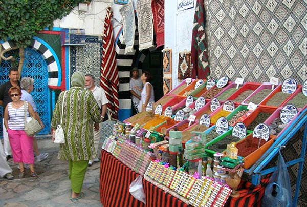 Les souks de la médian de Hammamet